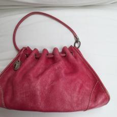 Tod’s Pink Leather Handbag